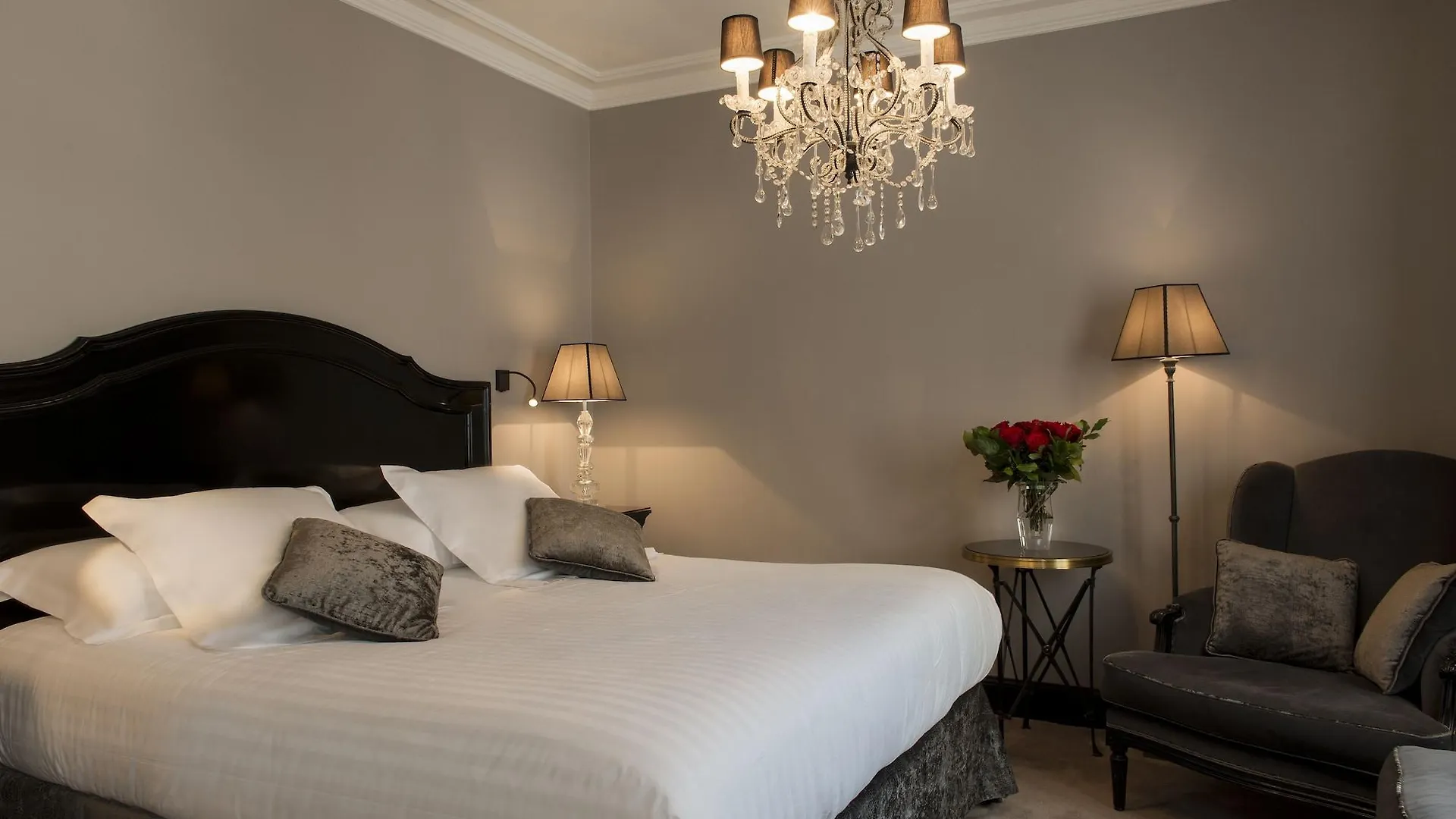 Glamour Hotel 3*