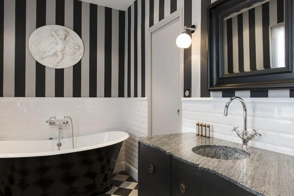 Glamour Hotel