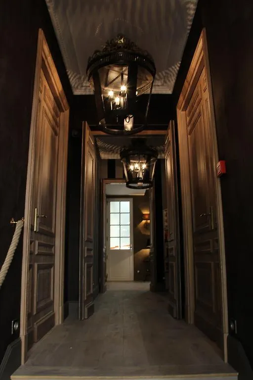 Glamour 3* Paris