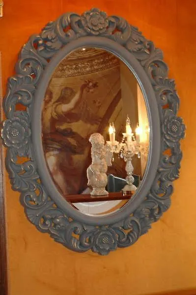Glamour Hotel Paris